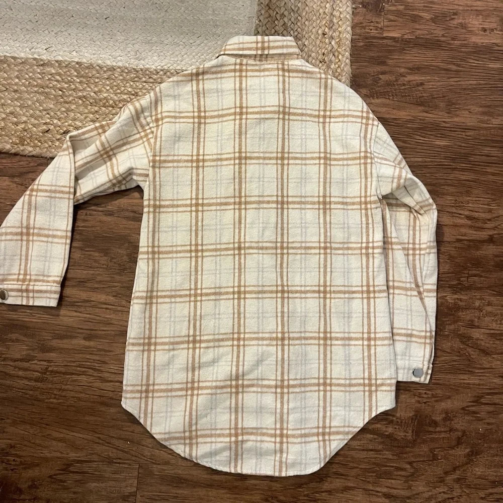 Women’s flannel - Picture 3 of 5